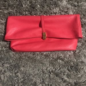 Express Clutch